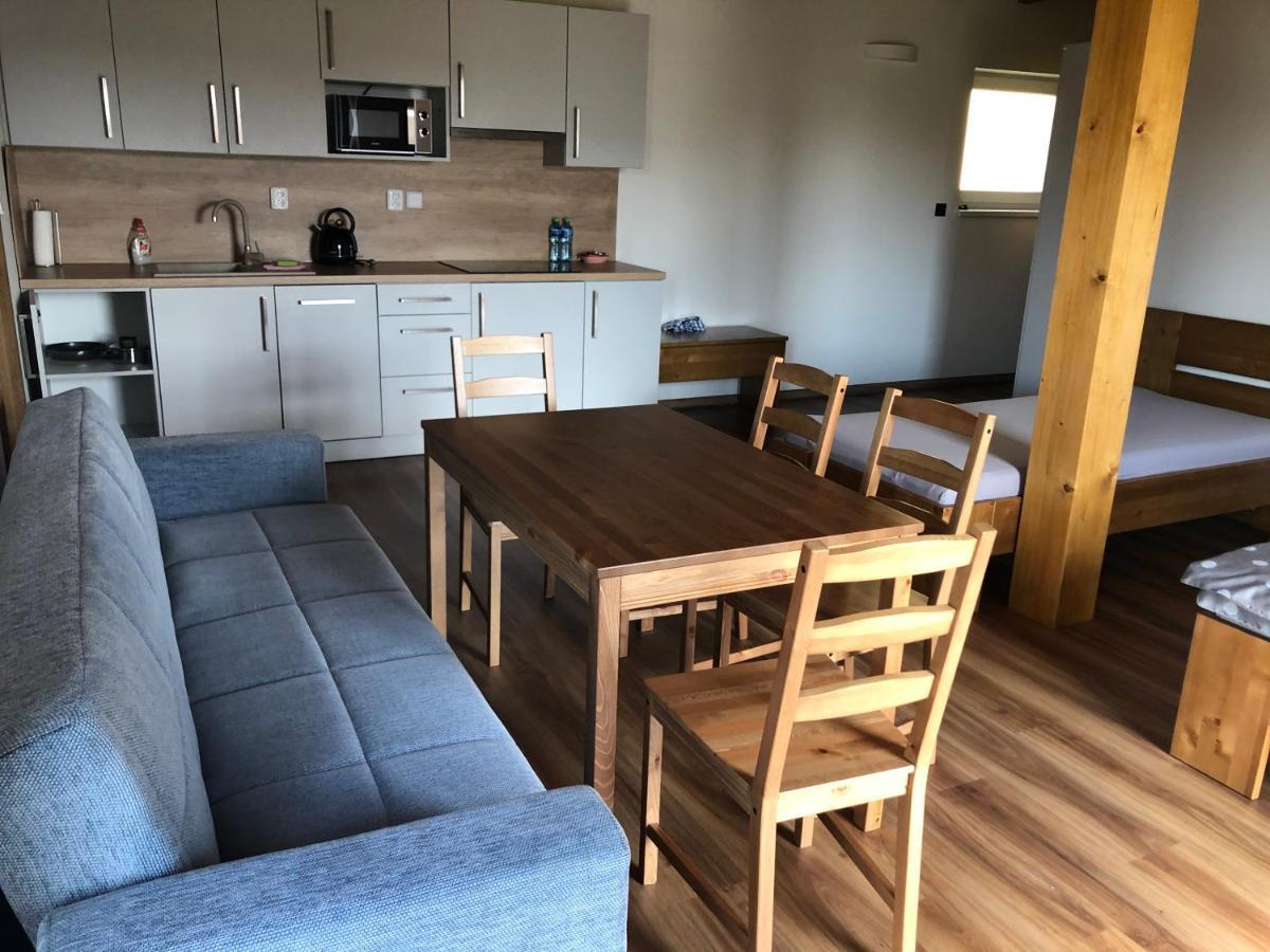 Anico Apartmany Dolni Benesov Exteriör bild